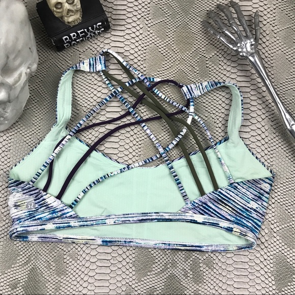 Lululemon free to be wild striped the dye sportbra - Picture 3 of 5